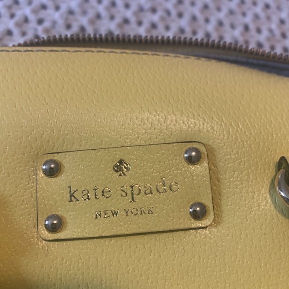 Kate Spade Purse - Picture 3 of 4